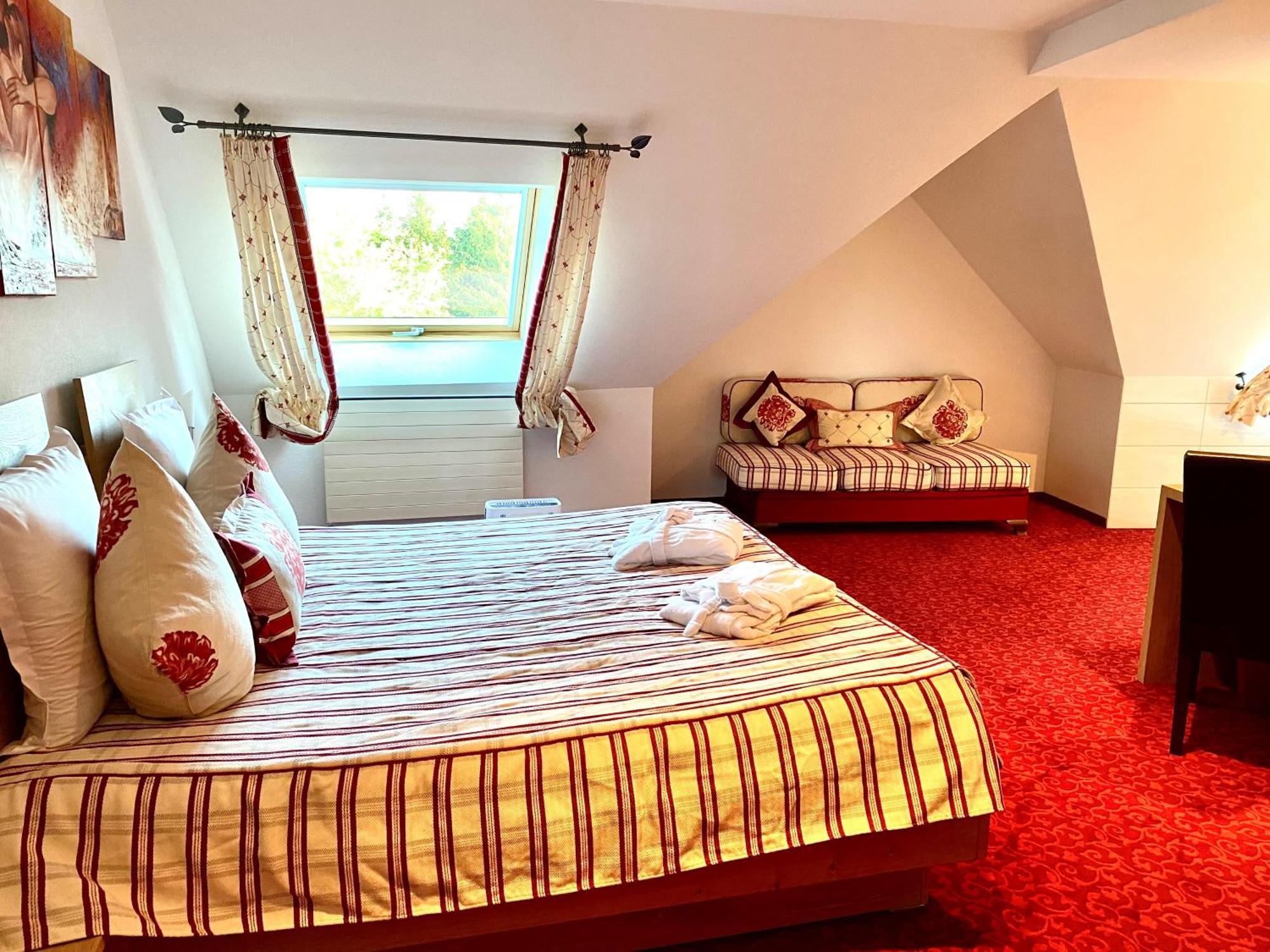 Hotel Restaurant Le Petit Kohlberg Lucelle Екстер'єр фото