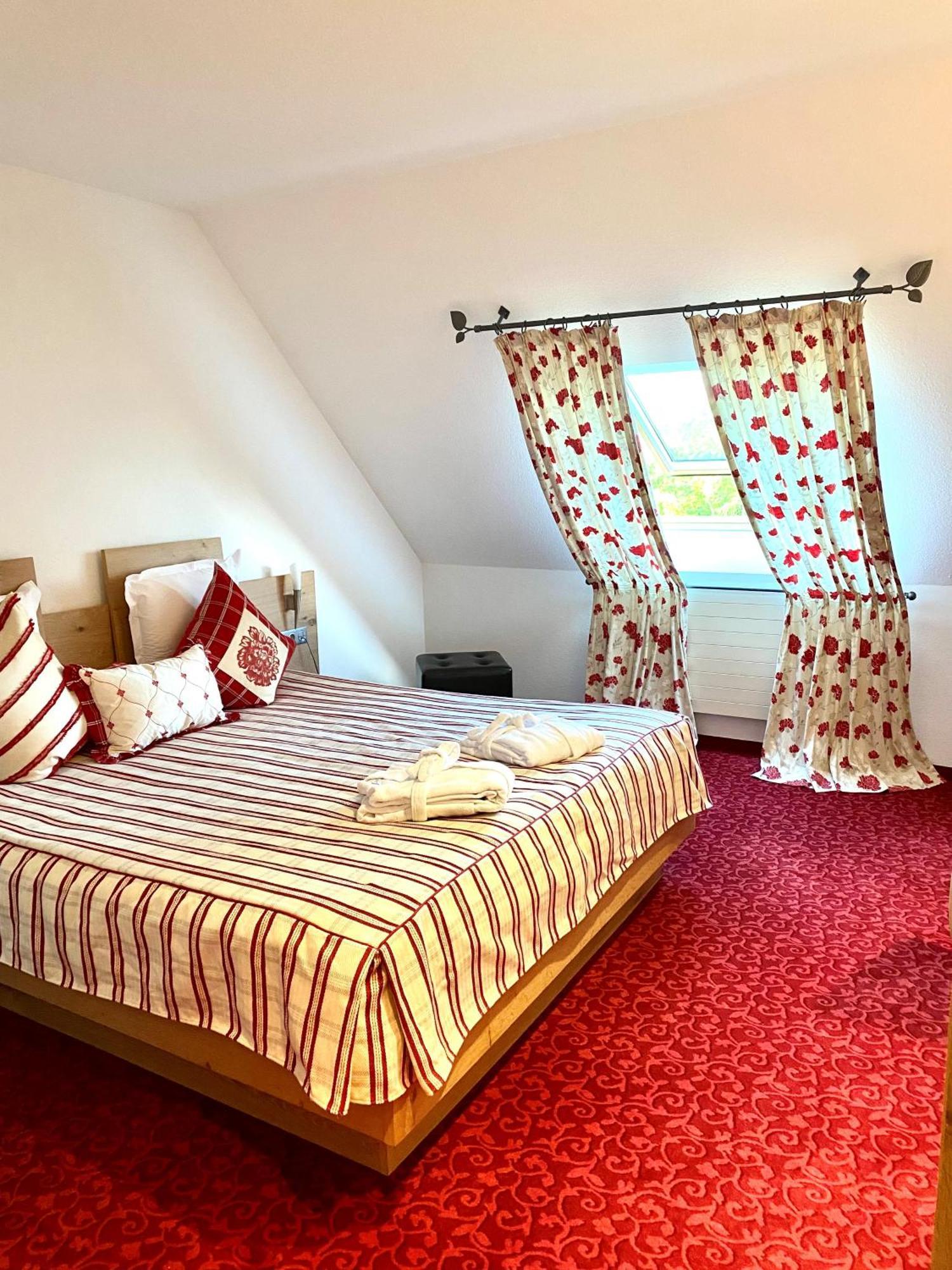 Hotel Restaurant Le Petit Kohlberg Lucelle Екстер'єр фото