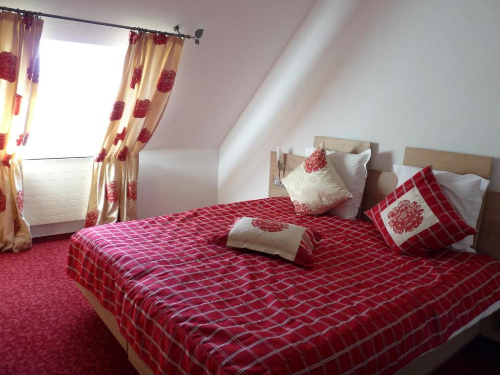 Hotel Restaurant Le Petit Kohlberg Lucelle Номер фото